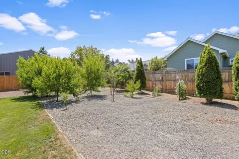 1609 Pacific Ln, Phoenix, OR 97535 photo 33