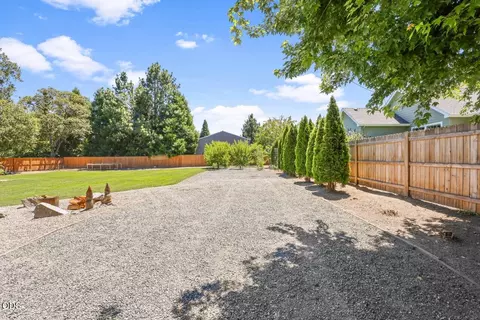 1609 Pacific Ln, Phoenix, OR 97535 photo 36