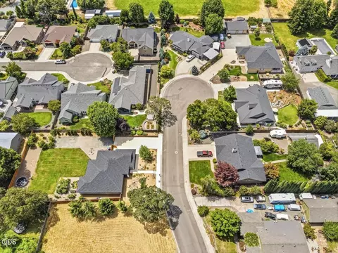 1609 Pacific Ln, Phoenix, OR 97535 photo 43