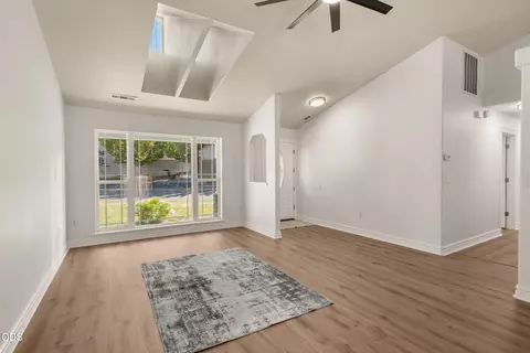 Living - 416 Leandra Ln, Eagle Point, OR 97524 photo 1 of 5