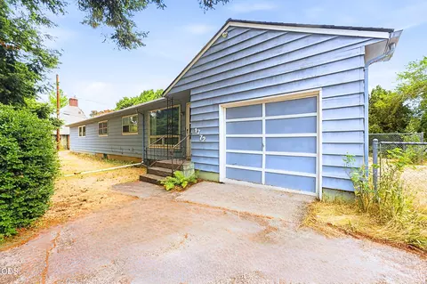 1772 SE 135th Ave, Portland, OR 97233