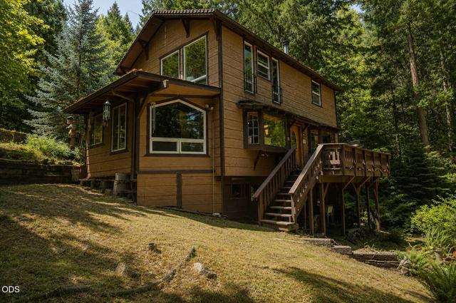 3727 Coyote Creek Rd, Wolf Creek, OR 97497