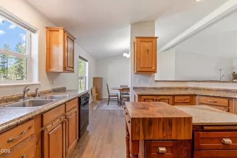 Kitchen - 52555 Railroad St, La Pine, OR 97739 photo 2 of 3