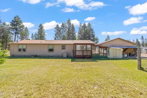 Exterior - 52555 Railroad St, La Pine, OR 97739 photo 4 of 10