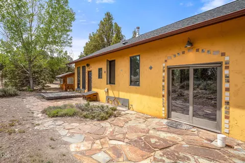 Exterior - 22945 Timland Ln, Bend, OR 97702 photo 7 of 11