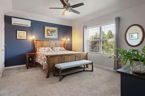 Bedroom - 3340 NE Stonebrook Loop, Bend, OR 97701 photo 1 of 4