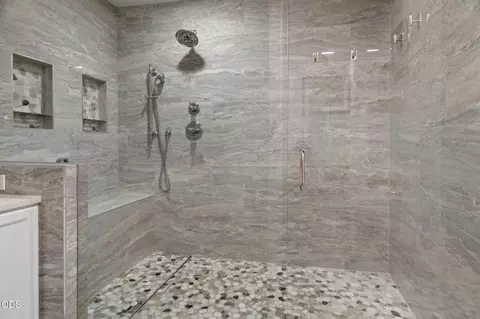Bath - 3340 NE Stonebrook Loop, Bend, OR 97701 photo 4 of 5