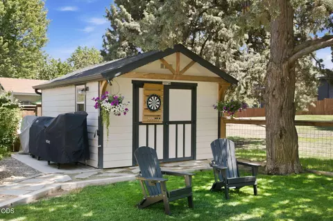Exterior - 3340 NE Stonebrook Loop, Bend, OR 97701 photo 10 of 29