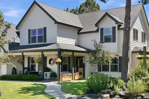 Exterior - 3340 NE Stonebrook Loop, Bend, OR 97701 photo 4 of 29