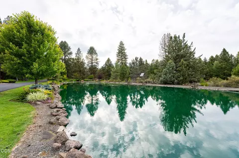 View/Area - 20369 Big Bear Ct, Bend, OR 97702 photo 1 of 4