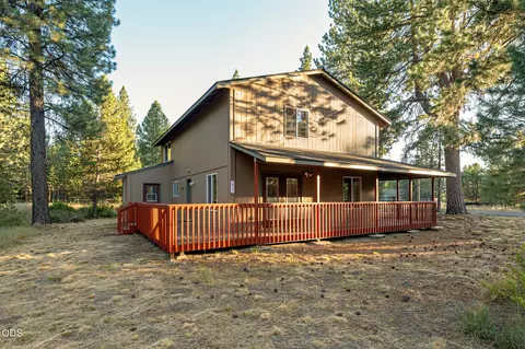 Exterior - 54668 Silver Fox Dr, Bend, OR 97707 photo 6 of 7