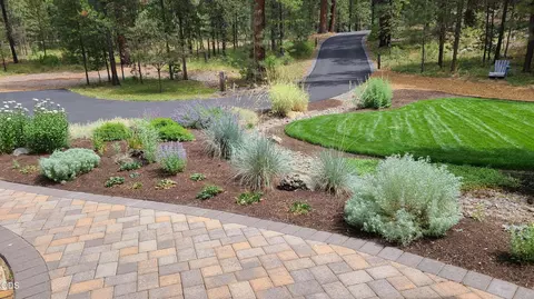 Exterior - 54937 Forest Ln, Bend, OR 97707 photo 6 of 17
