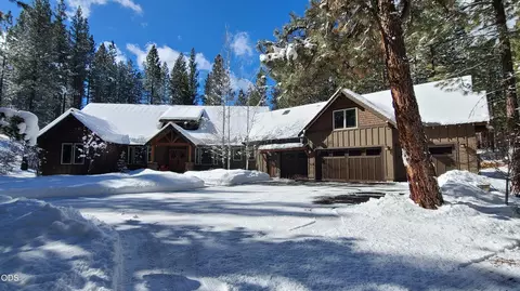 Exterior - 54937 Forest Ln, Bend, OR 97707 photo 5 of 17