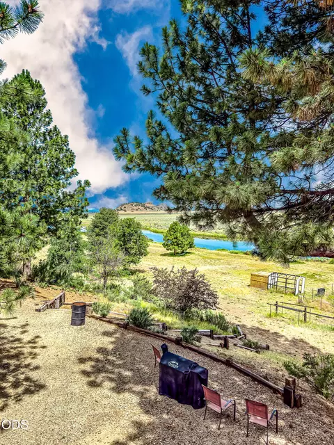 View/Area - 22929 Rivercrest Dr, Chiloquin, OR 97624 photo 1 of 1