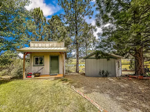 Exterior - 22929 Rivercrest Dr, Chiloquin, OR 97624 photo 21 of 32