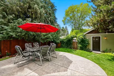 Exterior - 425 NW State St, Bend, OR 97703 photo 15 of 20