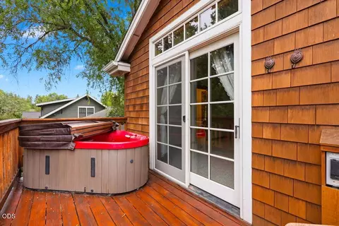Exterior - 425 NW State St, Bend, OR 97703 photo 4 of 20