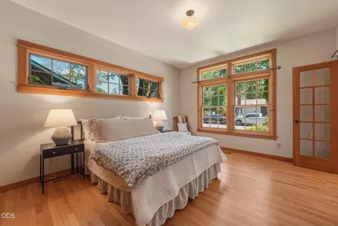 Bedroom - 425 NW State St, Bend, OR 97703 photo 7 of 7