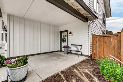 Exterior - 20488 Aberdeen, Bend, OR 97702 photo 3 of 10