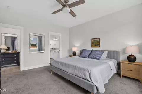 Bedroom - 20488 Aberdeen, Bend, OR 97702 photo 2 of 8