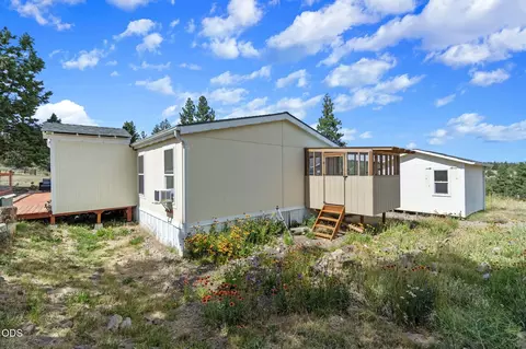 Exterior - 47490 Ferguson Mountain Rd, Beatty, OR 97621 photo 5 of 24