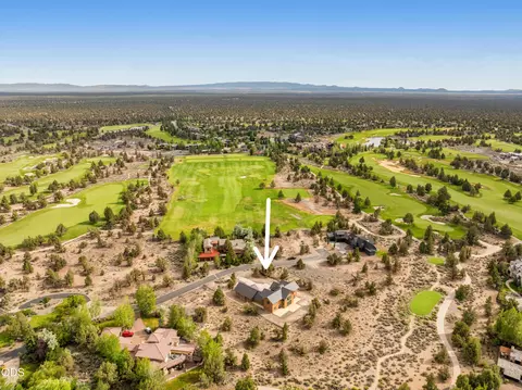 View/Area - 23020 Brushline Ct, Bend, OR 97701 photo 2 of 6