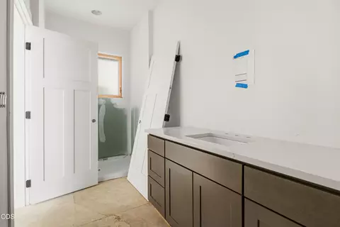 Bath - 23020 Brushline Ct, Bend, OR 97701 photo 8 of 8