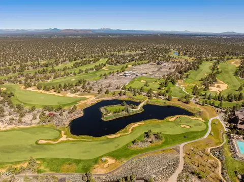View/Area - 23020 Brushline Ct, Bend, OR 97701 photo 3 of 6