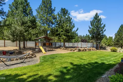 Exterior - 60733 Bristol Way, Bend, OR 97702 photo 13 of 16