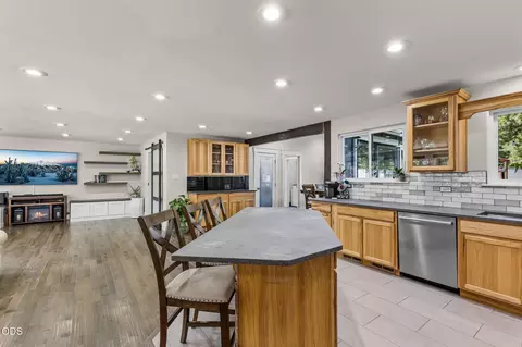 Kitchen - 60733 Bristol Way, Bend, OR 97702 photo 1 of 4