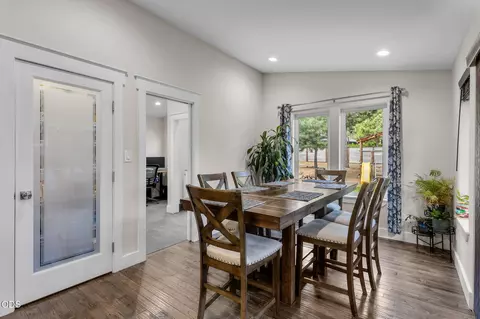 Dining - 60733 Bristol Way, Bend, OR 97702 photo 2 of 3
