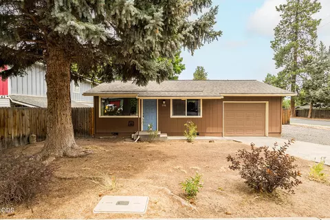 1170 NE Ulysses Dr, Bend, OR 97701