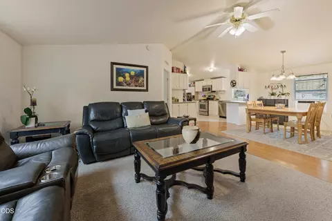 Living - 20585 Fred Meyers Rd, Bend, OR 97701 photo 1 of 4