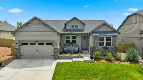 4466 SW Umatilla Ave, Redmond, OR 97756