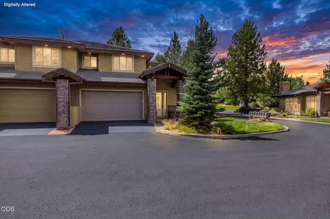 Exterior - 61899 Broken Top Dr, Bend, OR 97702 photo 6 of 9