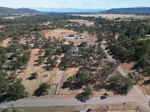 222 Crescent Dr, Eagle Point, OR 97524 photo 40