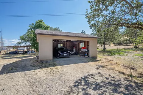 222 Crescent Dr, Eagle Point, OR 97524 photo 21
