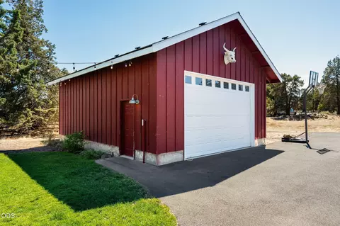 Other - 65180 78th St, Bend, OR 97703 photo 2 of 15