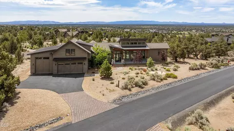 15725 SW Brasada Ranch Rd, Powell Butte, OR 97753