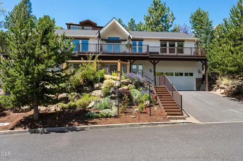 Exterior - 577 NW Greyhawk Ave, Bend, OR 97703 photo 11 of 11