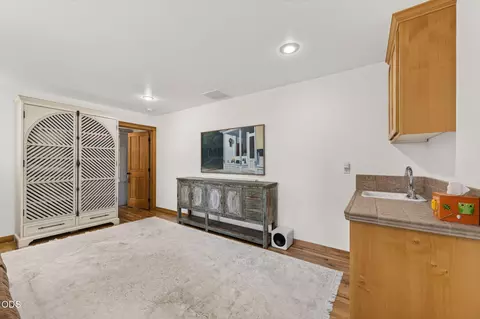 Other - 577 NW Greyhawk Ave, Bend, OR 97703 photo 11 of 15