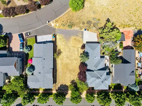 63213 Logan Ave, Bend, OR 97701 photo 4