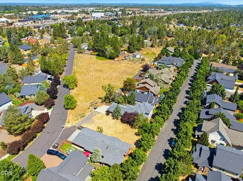 63213 Logan Ave, Bend, OR 97701 photo 7