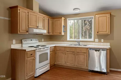 148740 Ahern Dr, La Pine, OR 97739 photo 7