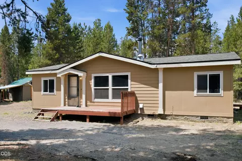 148740 Ahern Dr, La Pine, OR 97739 photo 3