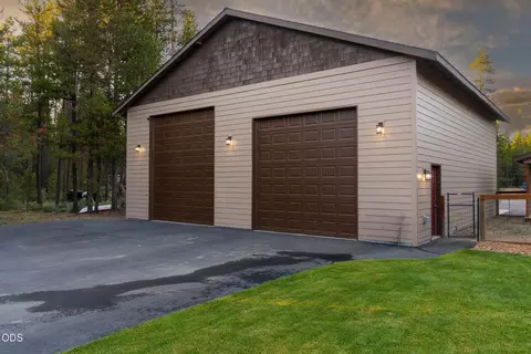 Other - 15533 Emerald Dr, La Pine, OR 97739 photo 8 of 22