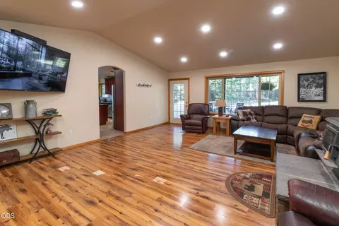 Other - 15533 Emerald Dr, La Pine, OR 97739 photo 12 of 22