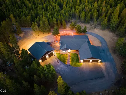 Other - 15533 Emerald Dr, La Pine, OR 97739 photo 4 of 22