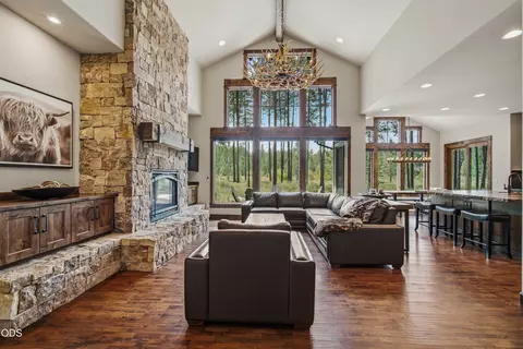 Other - 56240 Trailmere Cir, Bend, OR 97707 photo 1 of 15