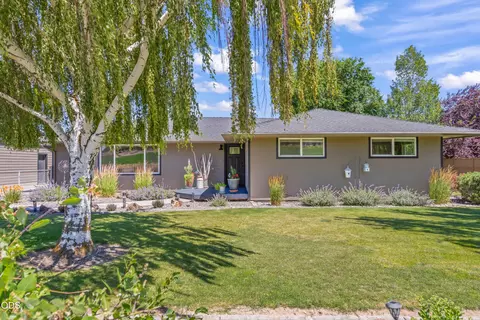 2348 NE Barnes Rd, Prineville, OR 97754